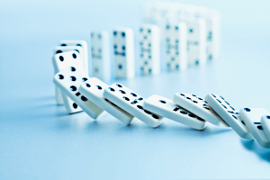 falling dominoes