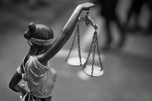 justice scales statue